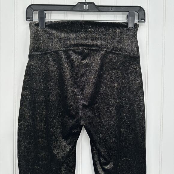 Spanx Leggings Women Velvet Shine Pants Black Gold Metallic Pull On Slimming EUC - Picture 5 of 13